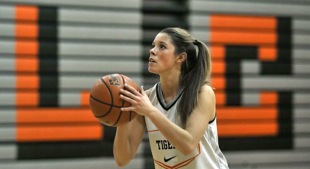 Lewis and Clark will look to junior point guard Devyn Galland, their scoring leader last season, to have a hot hand again this season.  (Dan Pelle)