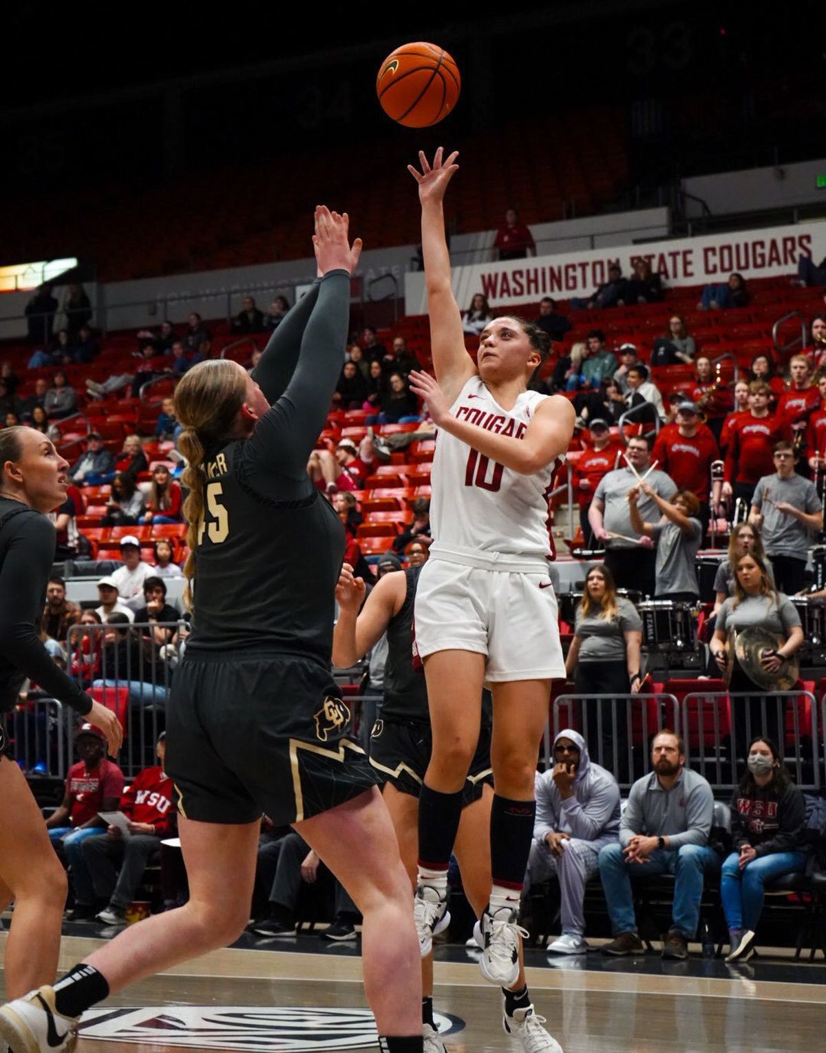 Washington State women, playing first game without Charlisse Leger