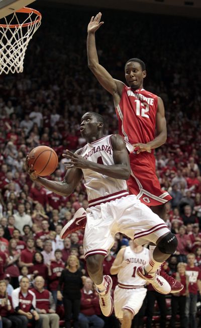 Indiana’s Victor Oladipo attempts a layup against Ohio State’s Sam Thompson during the second half of Indiana’s upset victory. (Associated Press)
