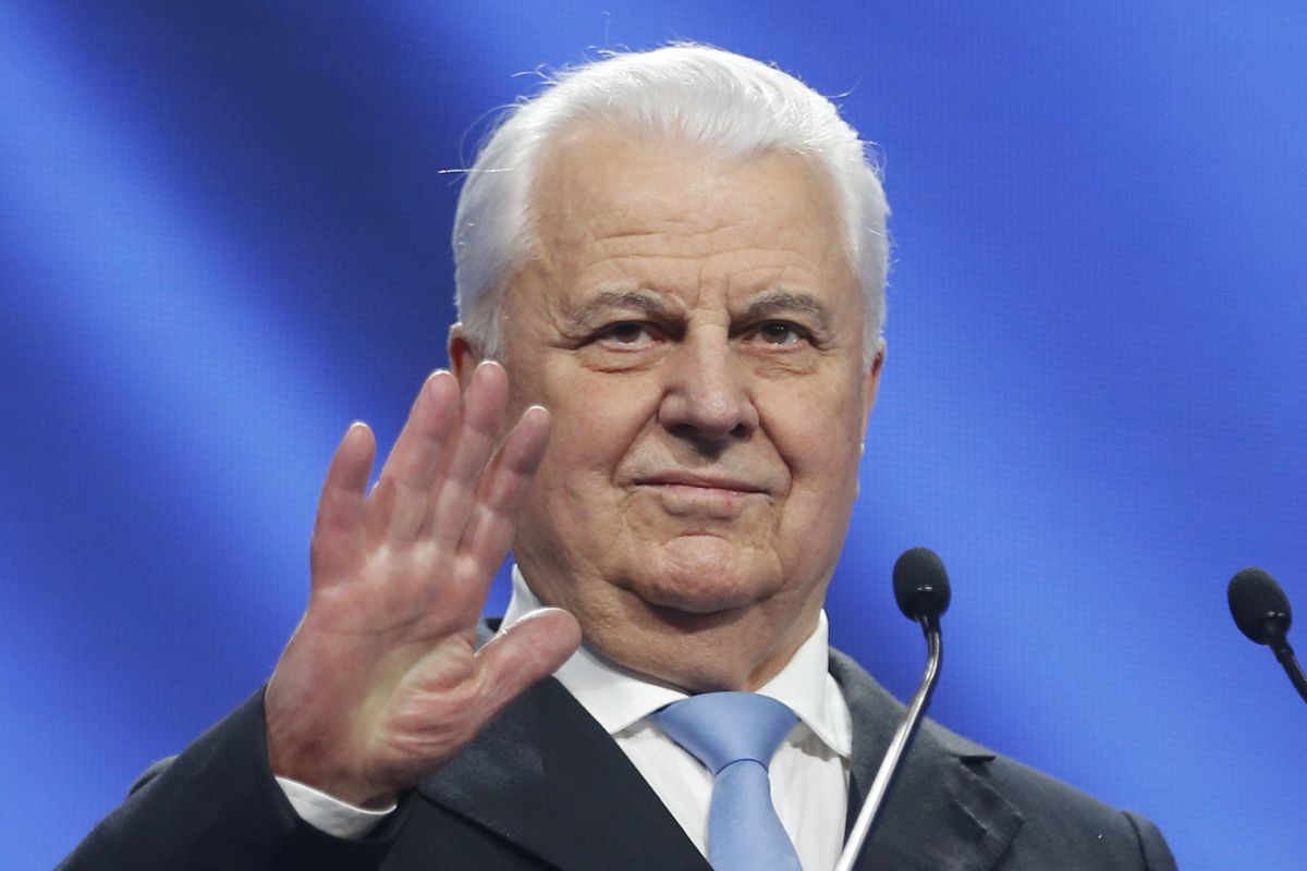 FILE - Former Ukrainian President Leonid Kravchuk addresses to supporters of former Ukrainian Prime Minister Yulia Tymoshenko during a campaign rally in Kyiv, Ukraine, Tuesday, Jan. 22, 2019. Kravchuk, who led Ukraine to independence amid the collapse of the Soviet Union and served as its first president, has died, a Ukrainian official said Tuesday, May 10, 2022. He was 88.  (Efrem Lukatsky)