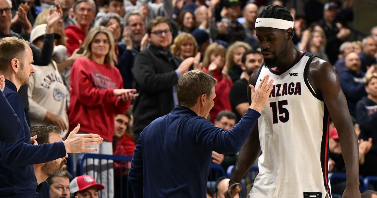 Gonzaga stays at No. 12 in AP poll, rises to No. 5 in NET rankings