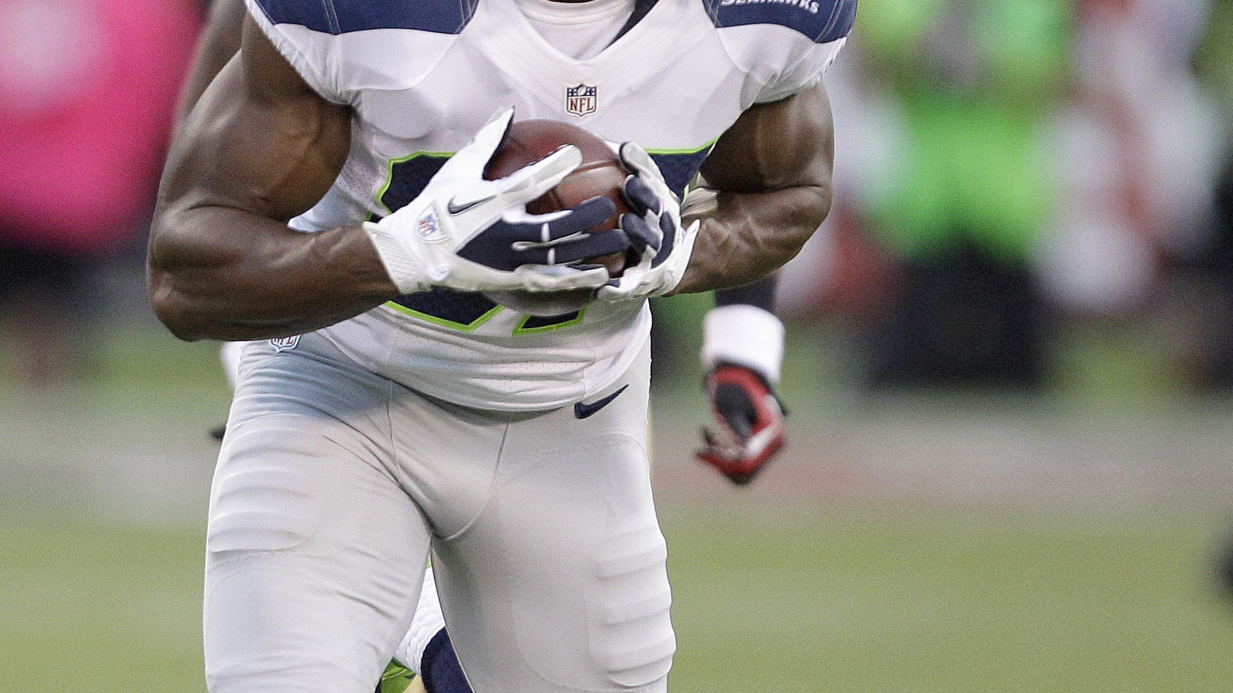 Seahawks place Ben Obomanu on injured reserve, release Danny Gorrer 