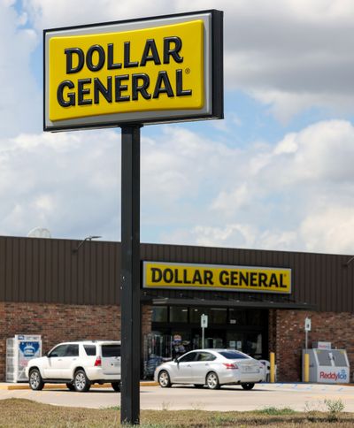 Most food sold at dollar stores is “energy dense and nutrient poor.”  (Liesbeth Powers/The Dallas Morning News/TNS)