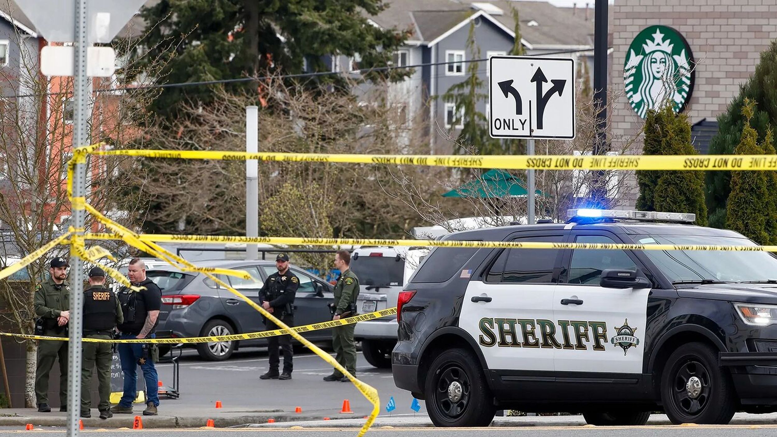 Everett Police Officer Shot Killed In Line Of Duty Friday Suspect In Custody The Spokesman Review