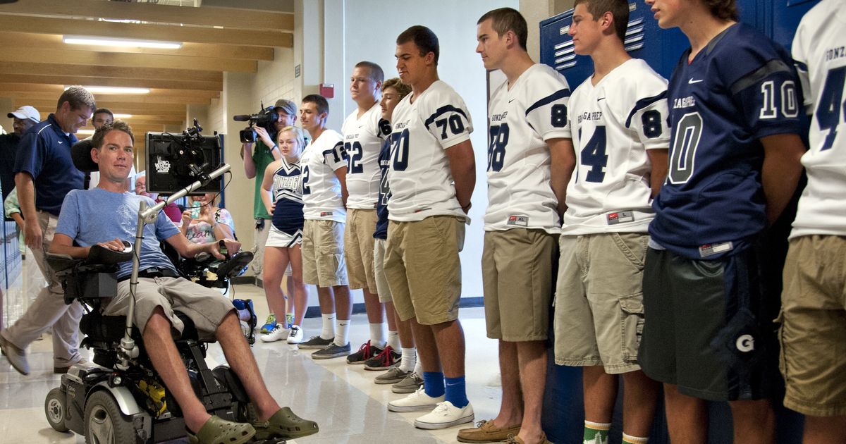 Former G-Prep standout Gleason's jersey retired