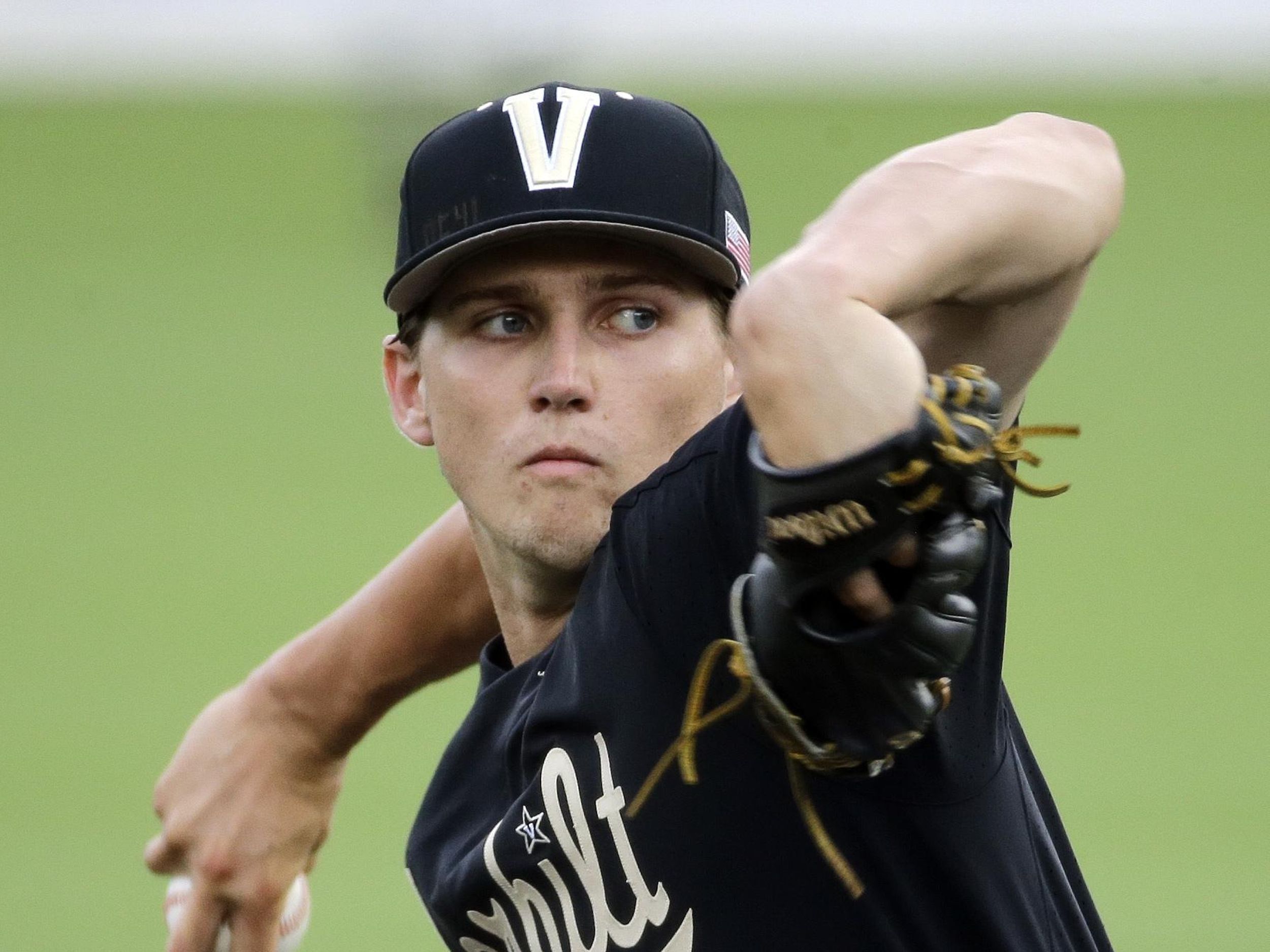 After Falling Short At Vanderbilt, Kyle Wright and Dansby Swanson Have  Braves Within One Win Of A Title — College Baseball, MLB Draft, Prospects -  Baseball America