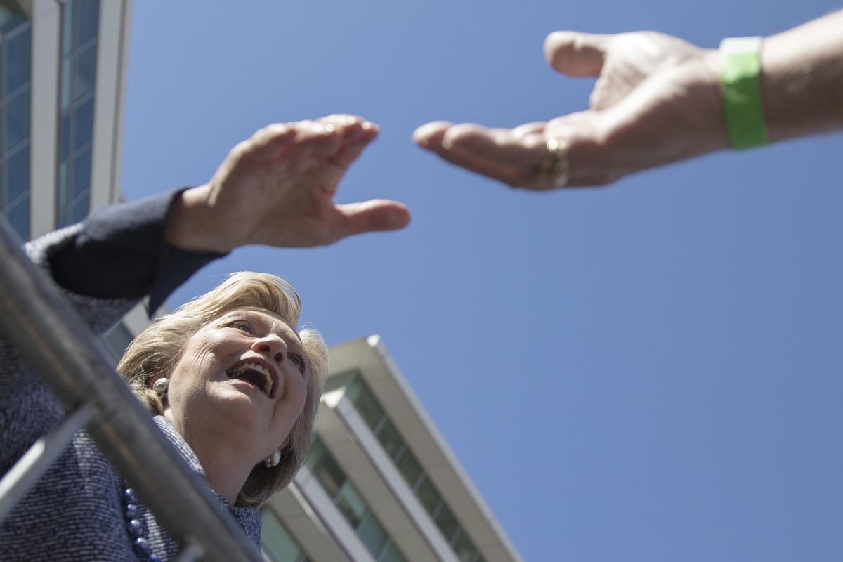 Democratic presidential candidate Hillary Clinton meets with attendees during a campaign stop in Des Moines, Thursday, Iowa, Sept. 29, 2016. (Matt Rourke / Associated Press)