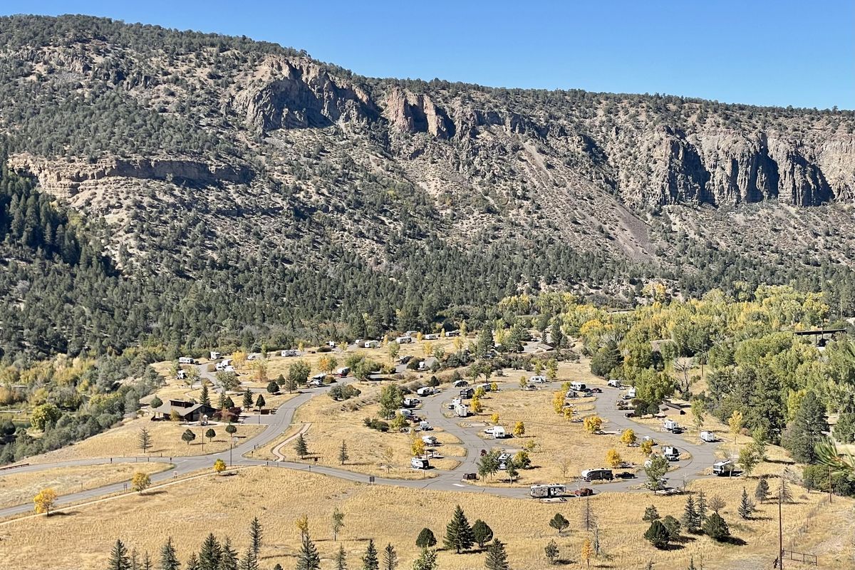 Trails take you high above the campground at Ridgway State Park in Colorado. (Leslie Kelly)