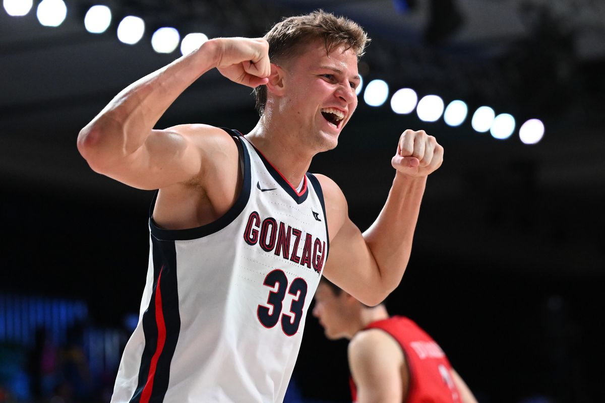 Gonzaga Bulldogs forward Ben Gregg (33) reacts during the second half of a college basketball game against the Davidson Wildcats on Friday, Nov. 29, 2024, at Paradise Island, Bahamas. Gonzaga won the game 90-65.  (Tyler Tjomsland/The Spokesman-Review)