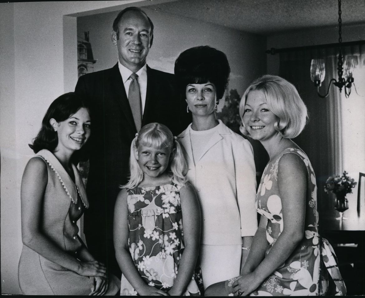 Questions kooistra autogroep essay 05 picture