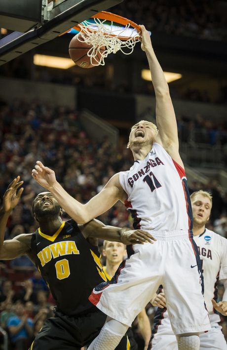 Gonzaga men defeat Iowa 87-68 - A picture story at The Spokesman-Review