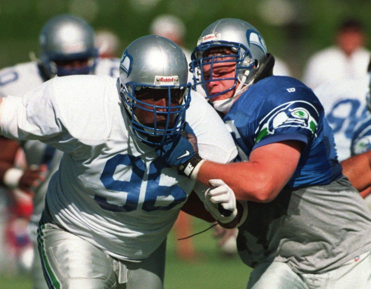 Cortez Kennedy dead: Seahawks Hall of Famer dies at 48 - Sports Illustrated