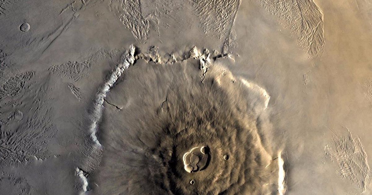 Ask Dr. Universe: Mars is home to the largest volcano in the solar system