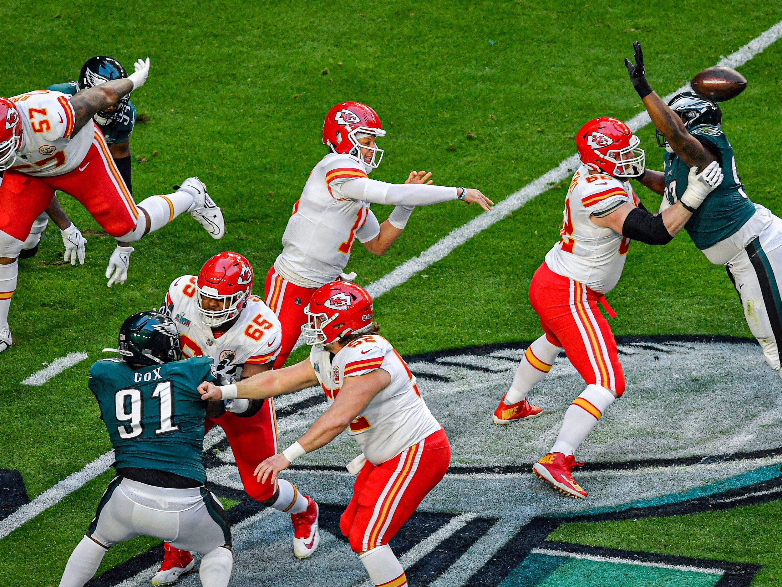 Super Bowl LVII. 57 Philadelphia Eagles Kansas City Chiefs Dueling