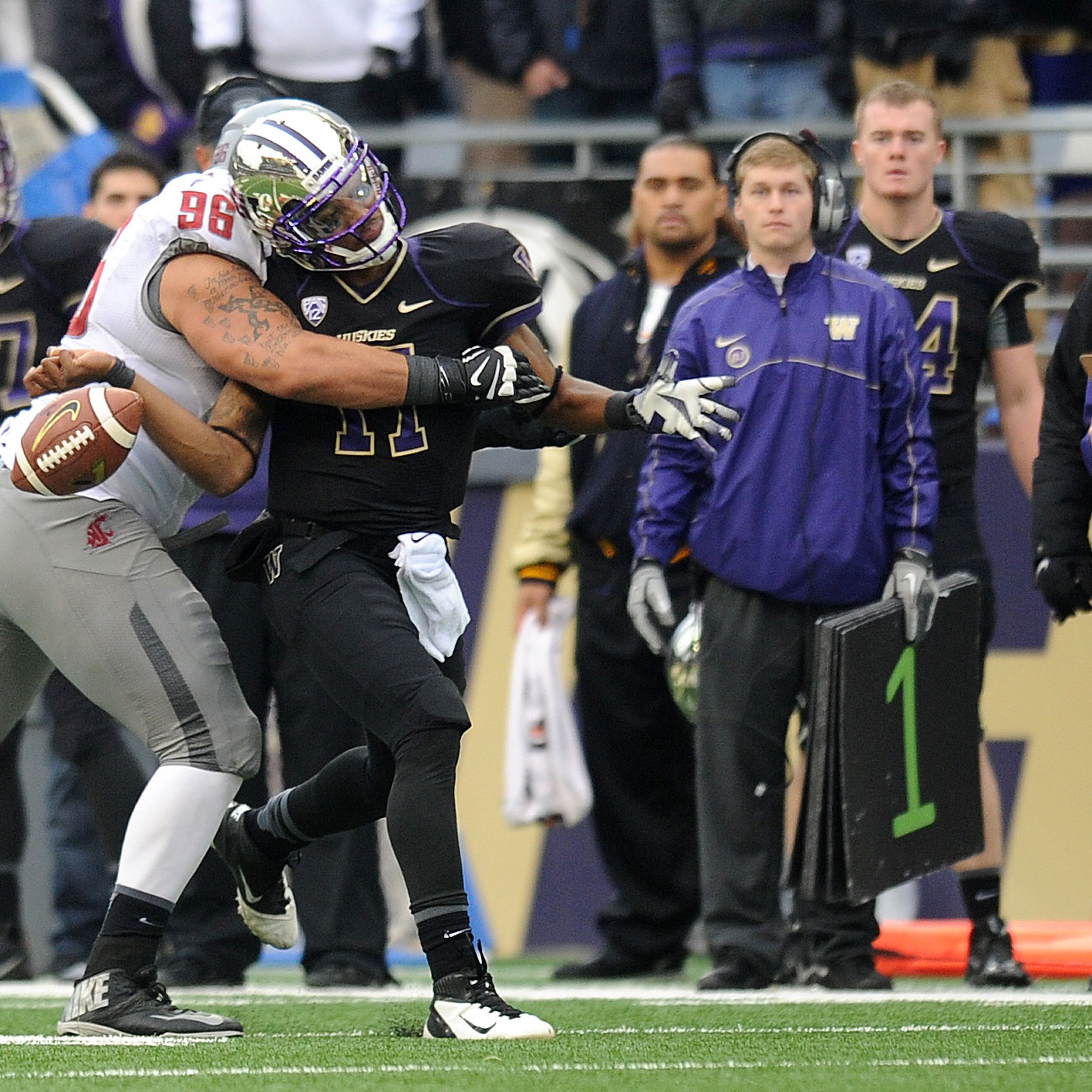 Apple Cup 2013 score update: Nolan Washington intercepts Keith Price -  CougCenter