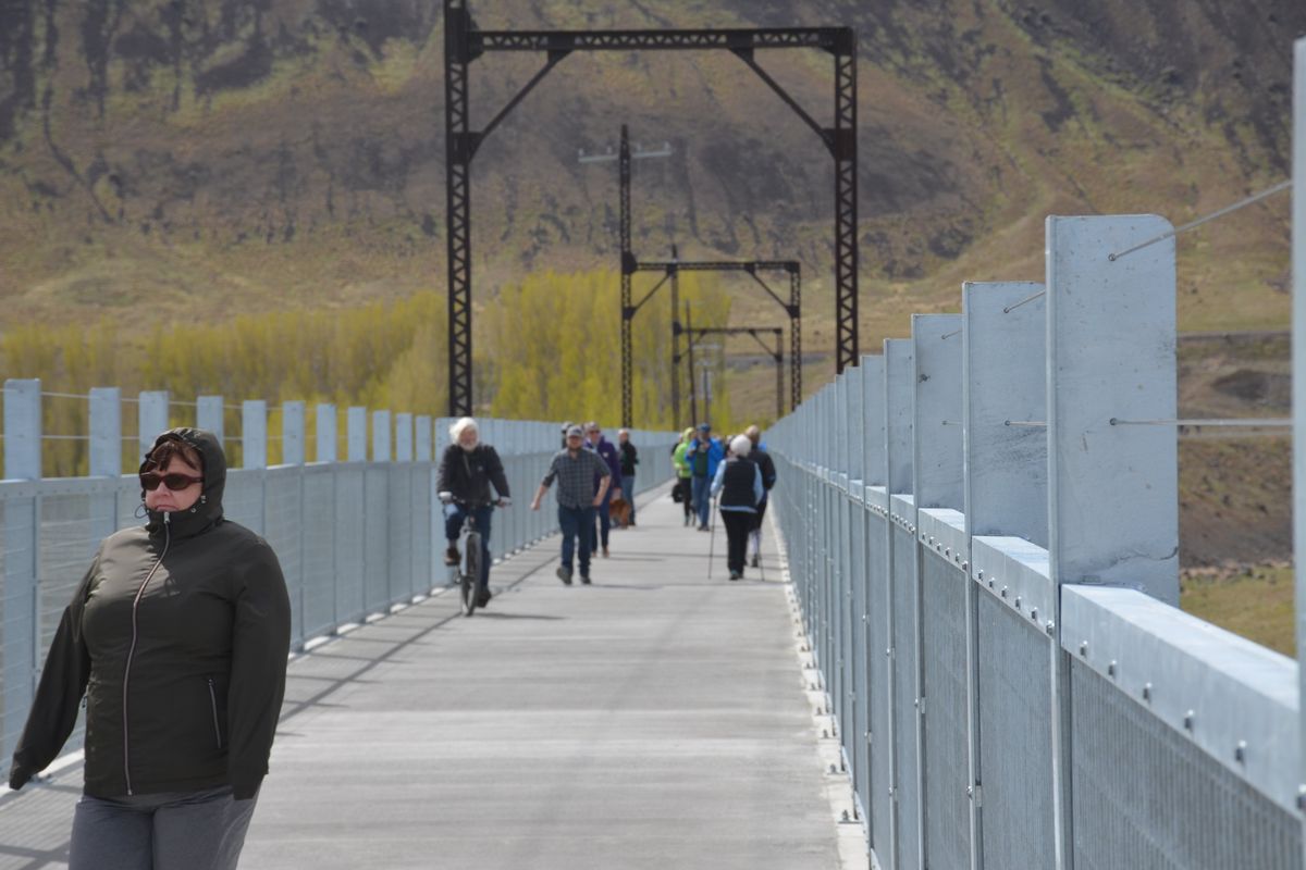 Pedestrians and bikers cross over the newly renovated Beverly Bridge on April 8.  (Courtesy of Washington State Parks)