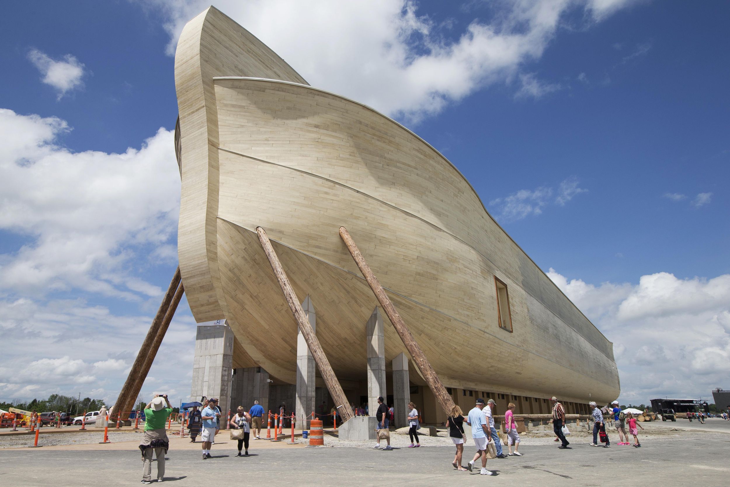 lawsuit-flood-damage-at-noah-s-ark-attraction-in-kentucky-the