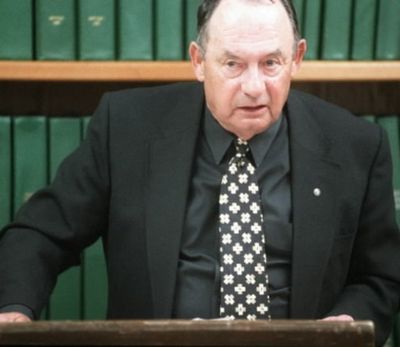 In this 1995 SR file photo, Ray Stone, who served with the 82nd Airborne in WWII, tells a small crowd gathered at the Coeur d'Alene Public Library about liberating the Woebbelin concentration camp in Germany in April 1945, 50 years ago. Stone was one of three Coeur d'Alene representatives who traveled to New York City in January 1987 to receive the Raoul Wallengberg Civic Award on behalf of the city. (Jesse Tinsley/SR file photo)