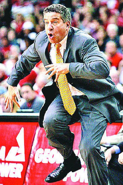 
Tennessee coach Bruce Pearl gets worked up during game.
 (Associated Press / The Spokesman-Review)
