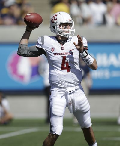 Luke Falk and his Cougar teammates gave a scare to the Golden Bears. (Associated Press)