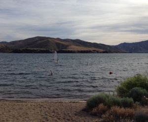 Windsurfers and kitesailors at Lucky Peak on Father's Day morning, 2015 (Betsy Z. Russell)