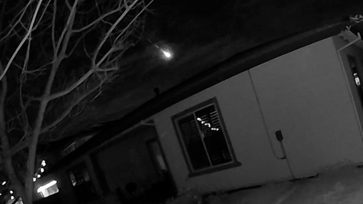 A fireball was spotted streaking across the sky in California, Arizona and Nevada.  (Jacques of Brentwood/American Meteor Society)