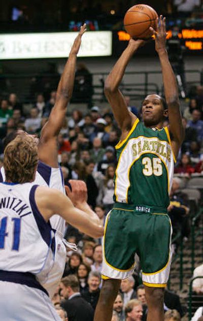 Seattle guard Kevin Durant struggled against Dallas.Associated Press
(Associated Press / The Spokesman-Review)