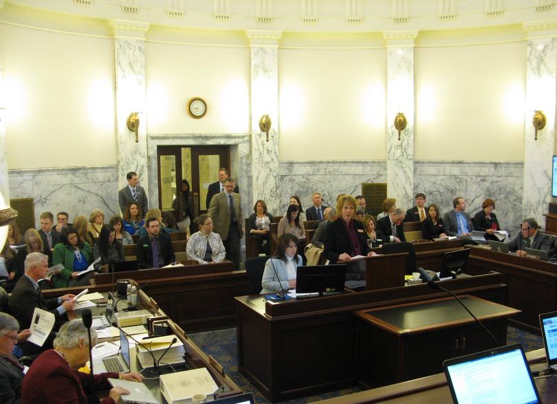 Lisa Hettinger, Medicaid division administrator, presents the Medicaid budget to lawmakers on Tuesday (Betsy Z. Russell)