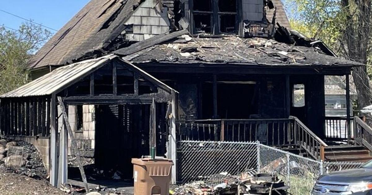 Man dead, woman and two children critically injured in house fire near ...