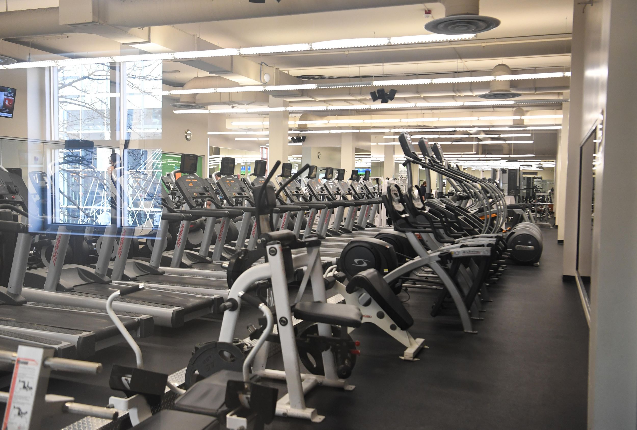 Fitness clubs receive backlash over billing during closure Fitness clubs receive backlash over billing during closure