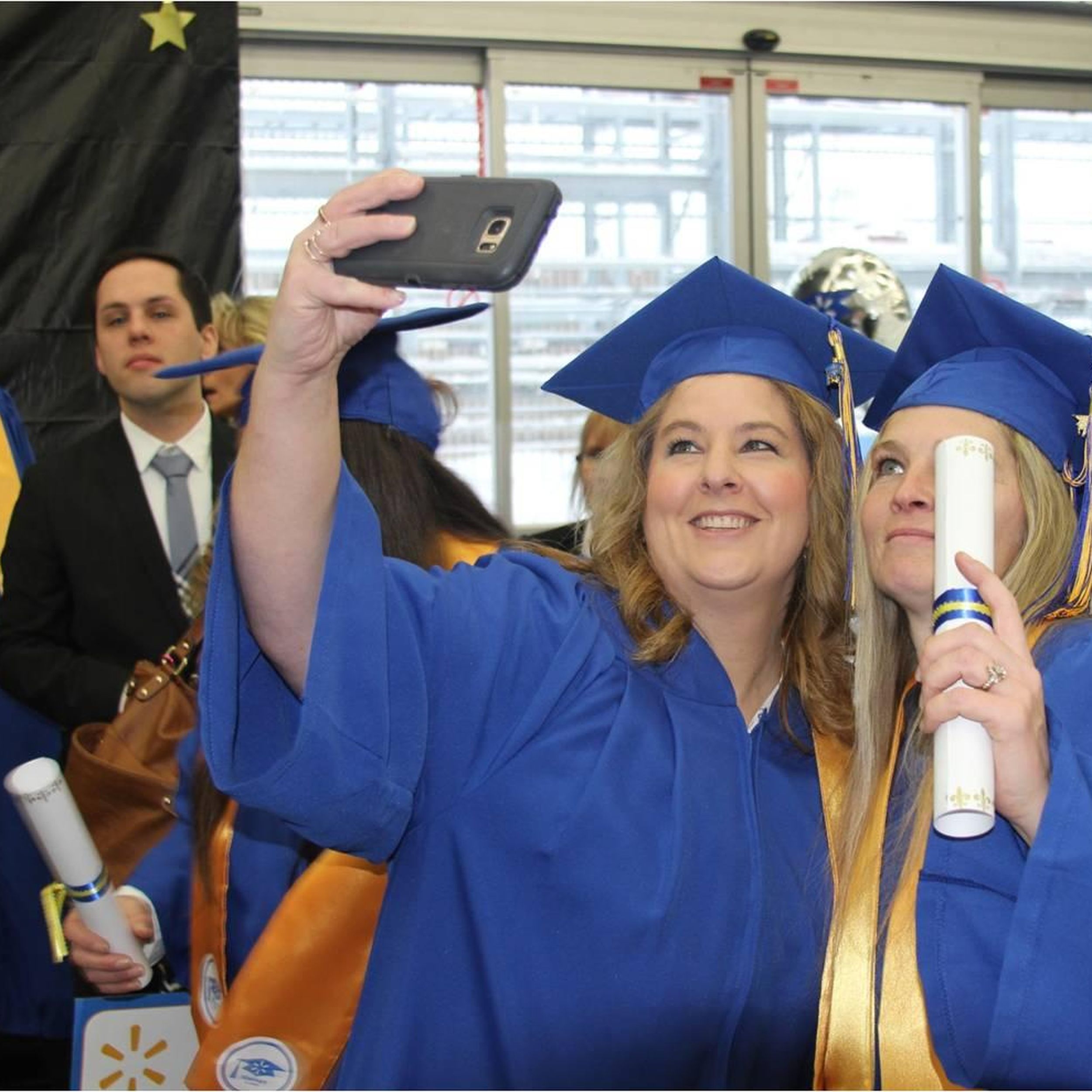 Wal Mart Opens Training Center For New Managers In Airway Heights The Spokesman Review Wal Mart Opens Training Center For New Managers In Airway Heights The Spokesman Review