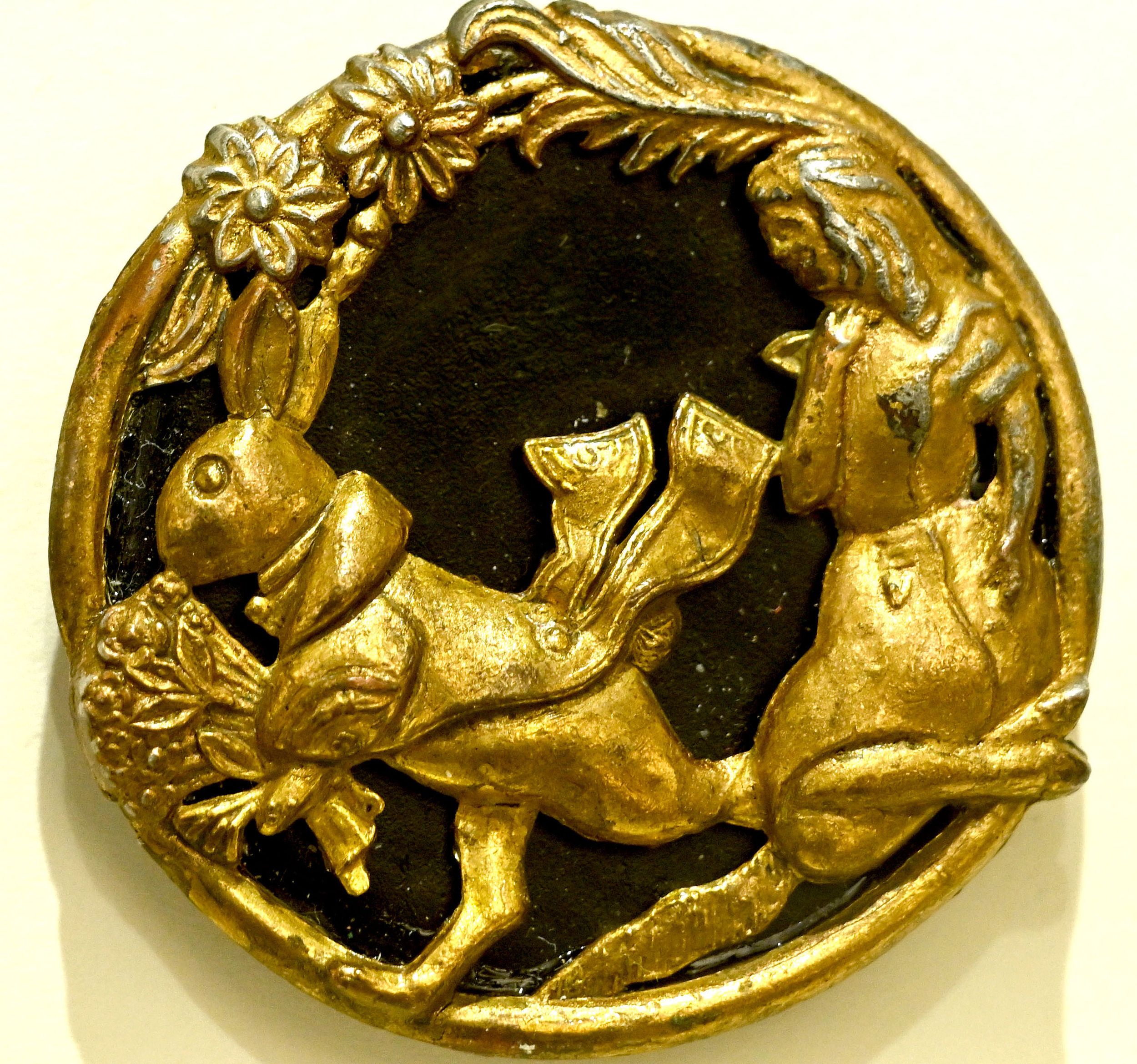 ⭐️ ♡ ☆匿名配送☆ BUTTON MUSEUM ボタン博物館 BUTTON MUSEUM ボタン博物館(大隅浩(監修)) / 古本、中古本、古