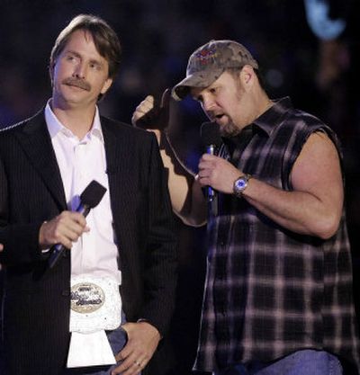 
At left: Dan Whitney, right, the comic who is better known as Larry the Cable Guy, and fellow comedian Jeff Foxworthy, left, hit it big with the 