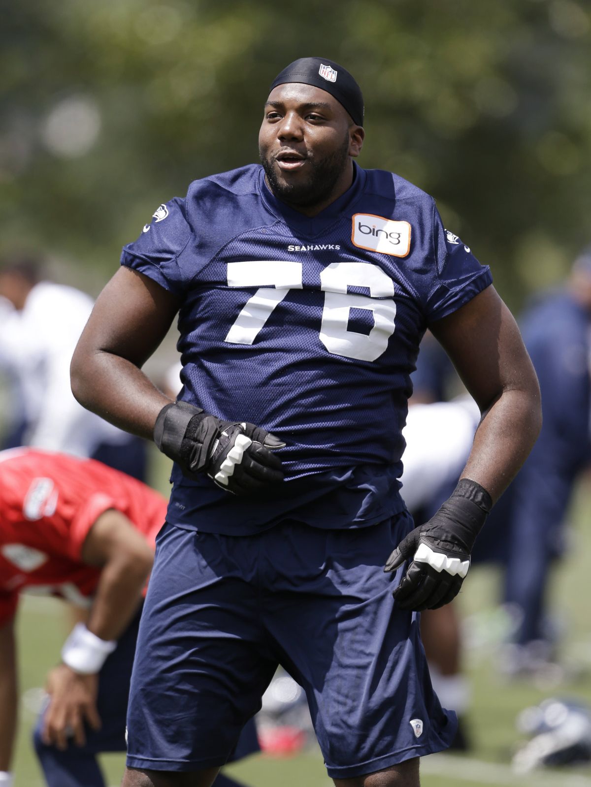 No bull! Okung runs for his life | The Spokesman-Review