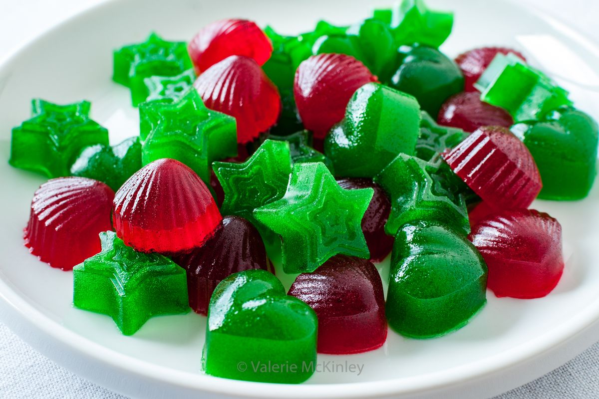 Use a cannabis alcohol tincture to make homemade gummies for convenient microdosing. (Valerie McKinley)