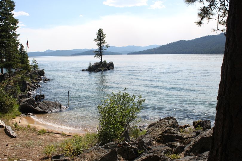 This 1.5-acre, lakefront cabin site on Priest Lake drew three competitive bidders, who pushed the sale price up to 50 percent more than the $504,000 appraised price. Idaho's school endowment gets the money. (Idaho Dept of Lands)