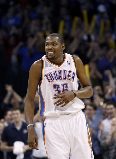 Kevin Durant (36 points) made key shot for Thunder. (Associated Press)