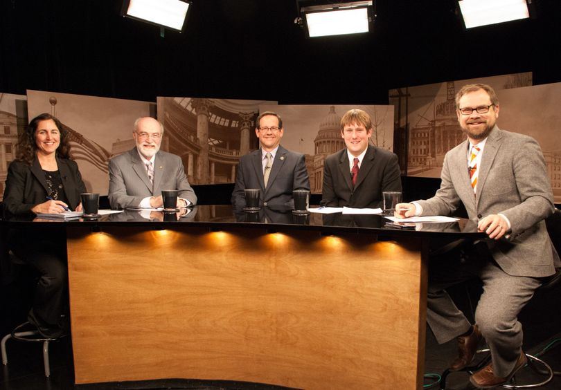 From left, Betsy Russell, Jim Weatherby, Dan Popkey, Clark Corbin and host Greg Hahn on the set of 