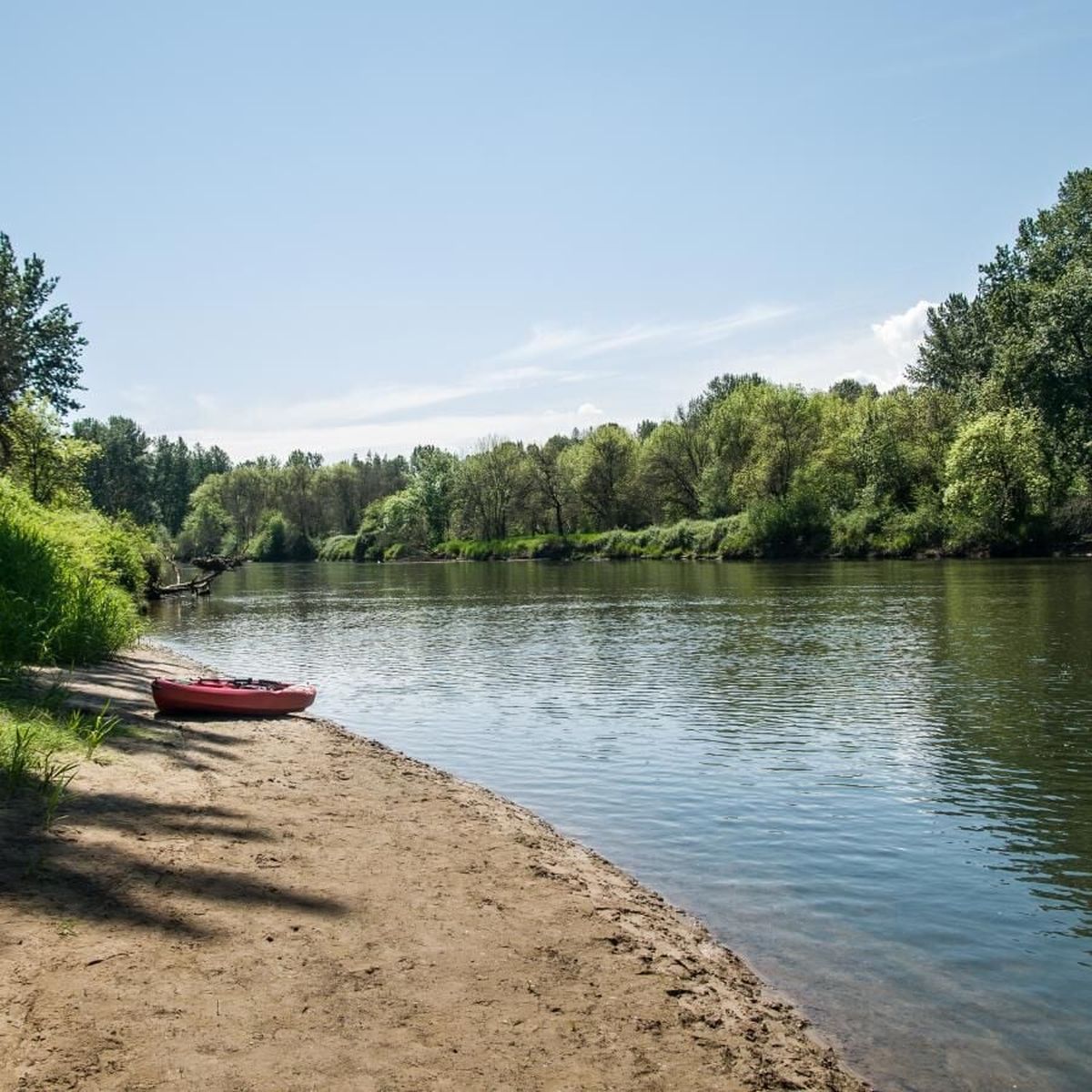 Paradise Point State Park features a sandy riverfront area for swimming and kayaking.  (Courtesy of Washington State Parks)