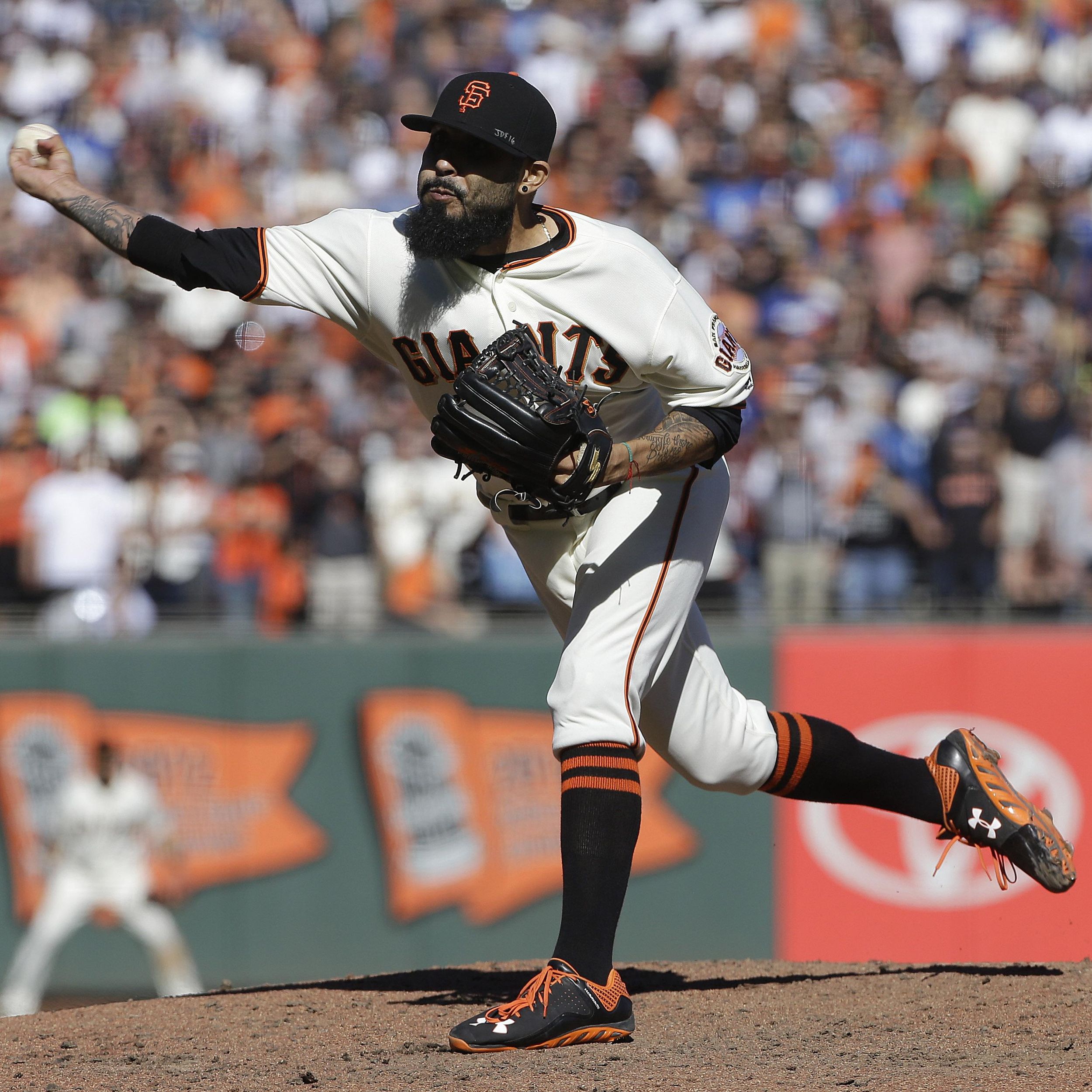 Red Sox reportedly interested in free agent Sergio Romo