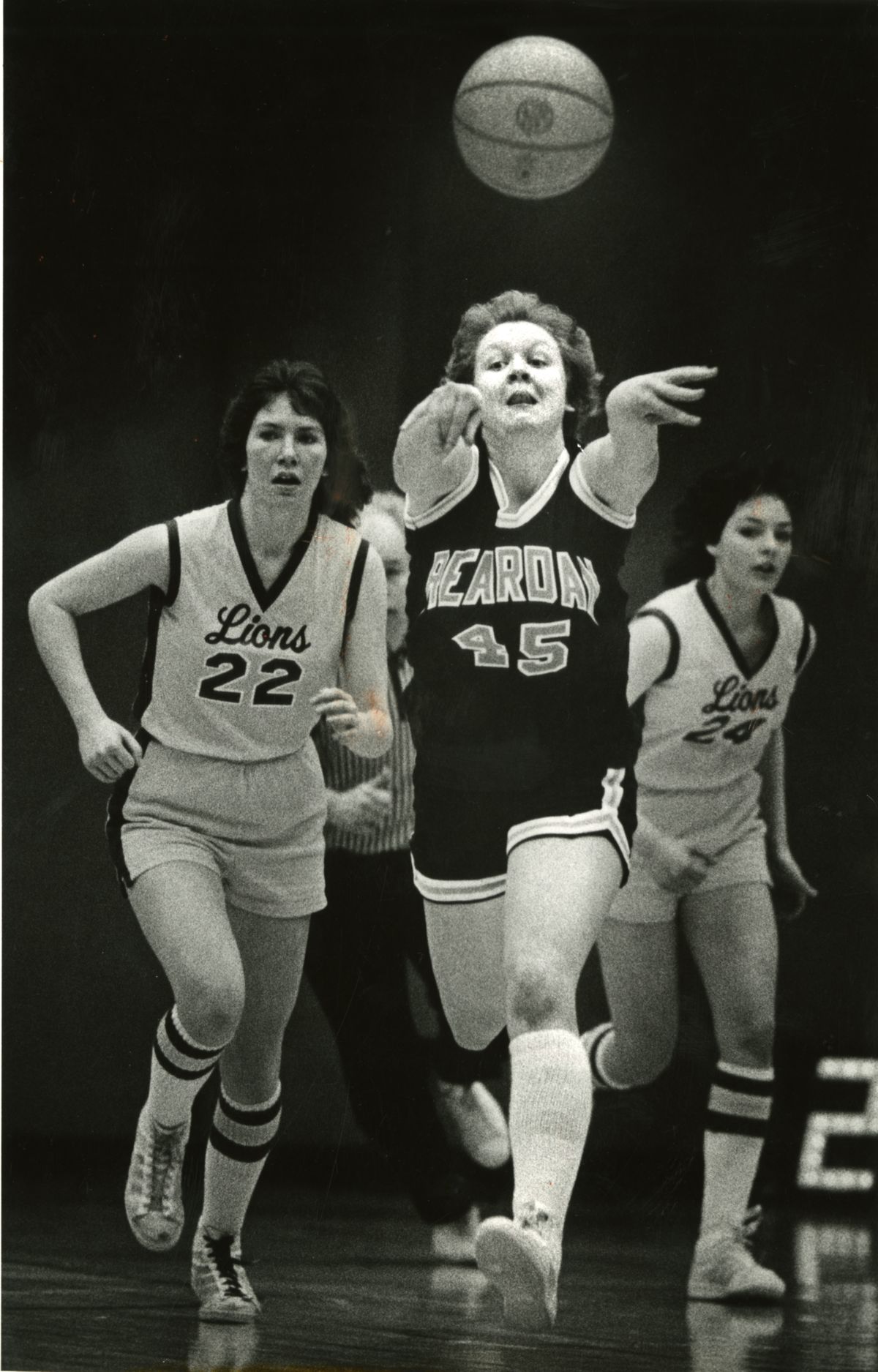 Then: Aileen McManus led Reardan to the State B girls basketball championship in 1983. (S-R File/Christopher Anderson)