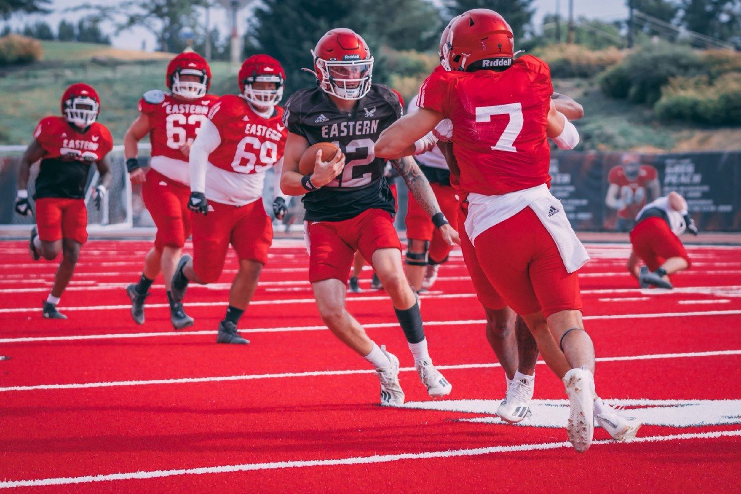 EWU preview: Last year's stumble behind them, Eagles look to ramp up the  offense to get back on track