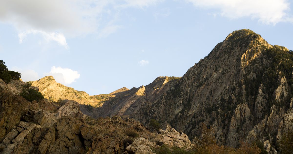 Utah hiker rescued with children faces abuse and torture charges