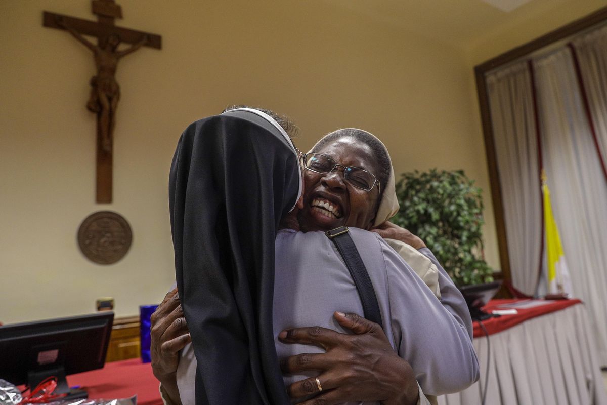 Nun praised for dissertation on sex abuse of nuns by priests | The  Spokesman-Review