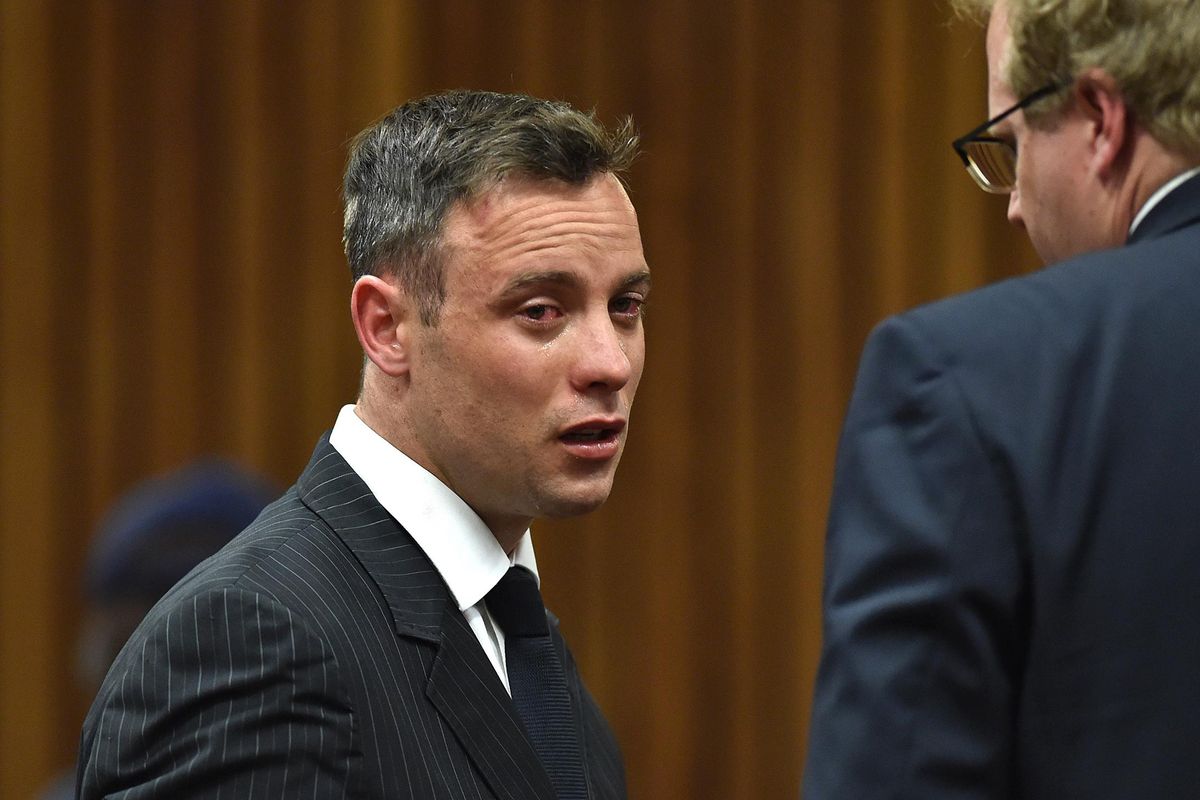 Oscar Pistorius, cries as he appears in the High Court for re-sentencing proceedings, in Pretoria, South Africa, Monday, June 13, 2016. (Phil Magakoe / Associated Press)