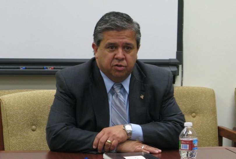 Idaho Superintendent of Schools Tom Luna discusses school funding with reporters on Wednesday (Betsy Russell)