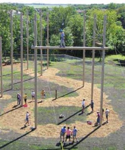 The Minnesota State University- Mankato Adventure Education Program's High Initiative Course. Photo courtesy of http://ed.mnsu.edu/adventure/. (Andrea Shearer)