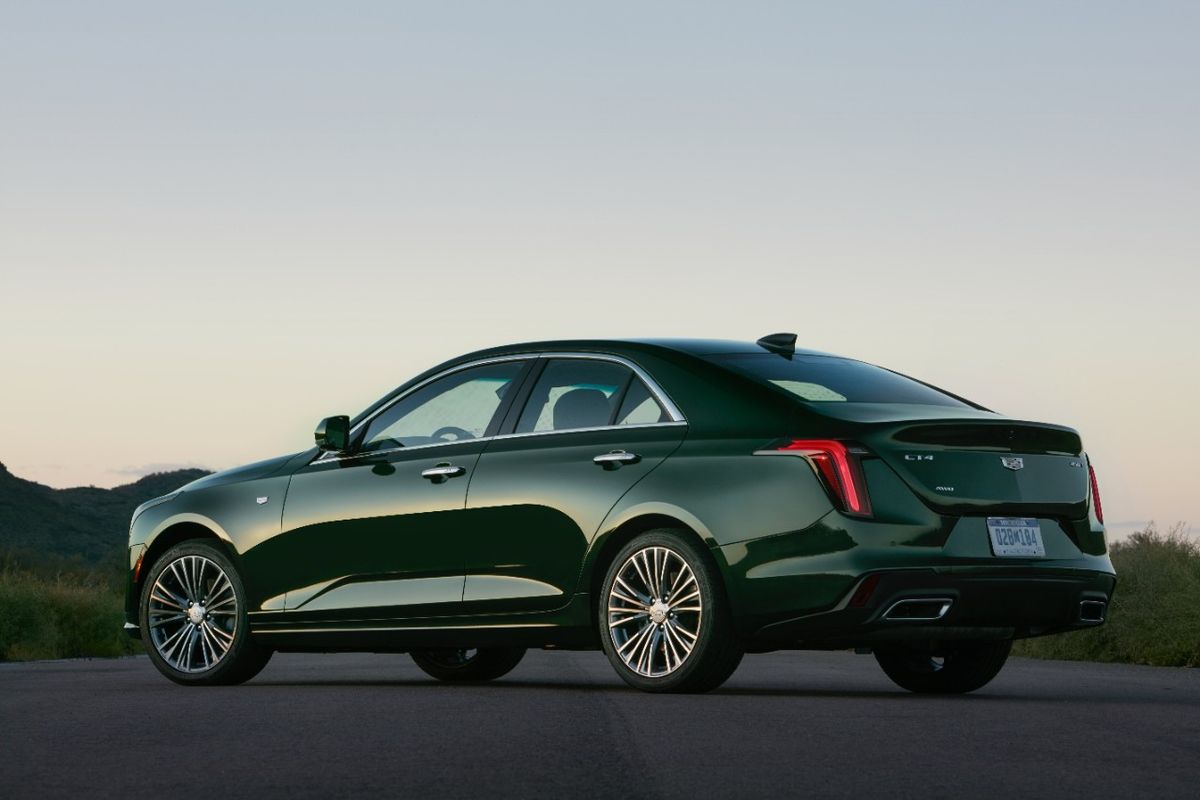 2020 Cadillac CT4: GM's luxury division makes another run ...