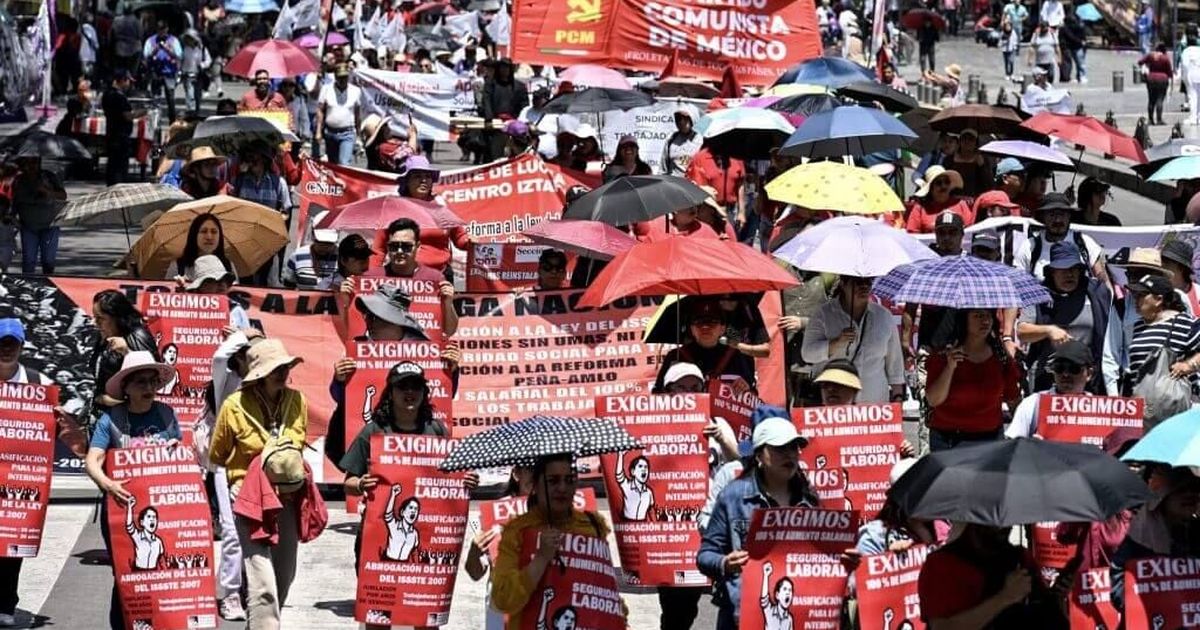 Teachers in Mexico planning to strike during 2026 World Cup