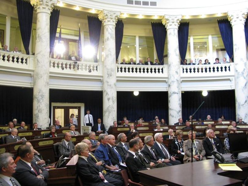 Joint session of the Idaho Legislature, 1/9/12 (Betsy Russell)